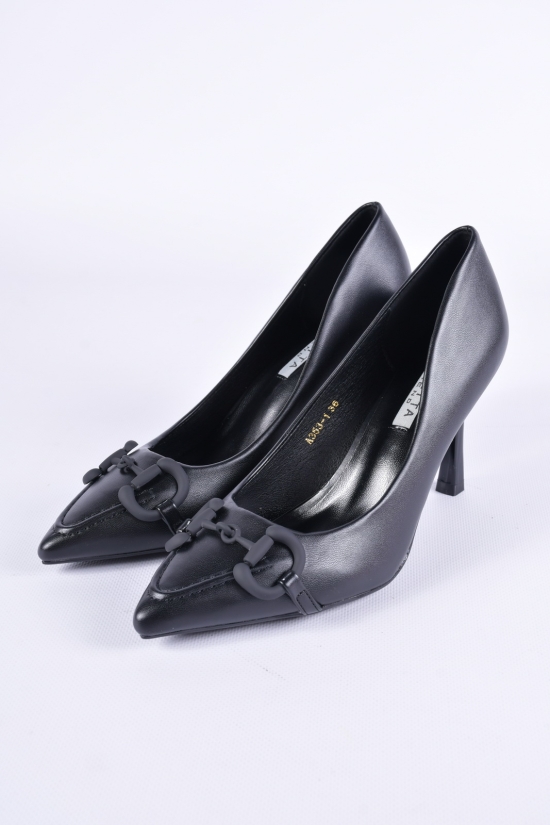 Туфли женские LORETTA Размер в наличии : 38 арт.A353-1
