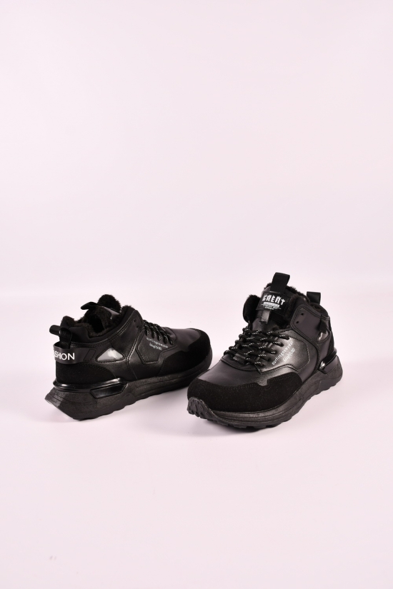 Кросівки чоловічі зимові на хутрі "MaiNelin" Розмір в наявності : 44 арт.M531